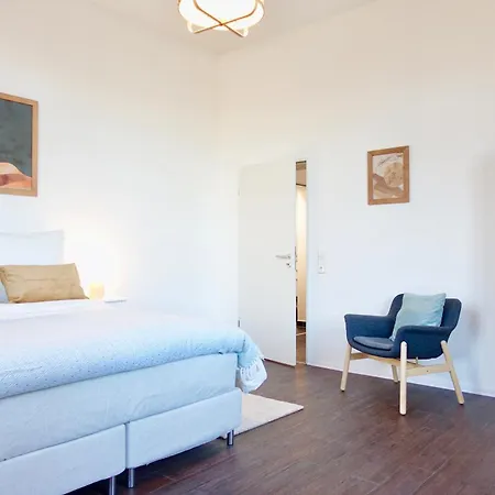 Exklusives Wohnen Am Schloss Im Herzen Von Mit 1 Sz Fuer Bis Zu 4 Gaeste * Κόμπλεντς