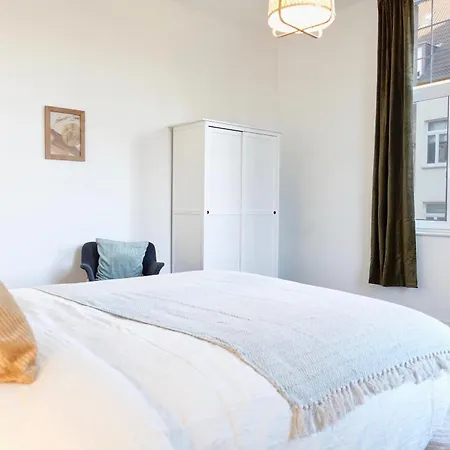 Exklusives Wohnen Am Schloss Im Herzen Von Mit 1 Sz Fuer Bis Zu 4 Gaeste Διαμέρισμα