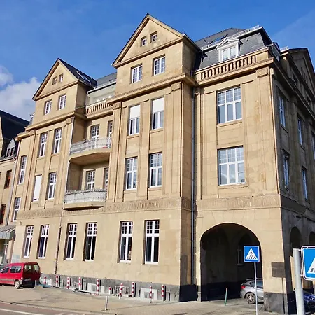 Exklusives Wohnen Am Schloss Im Herzen Von Mit 1 Sz Fuer Bis Zu 4 Gaeste Κόμπλεντς